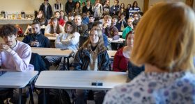 Acad’MMI 2026 : Une trentaine d’heures pour devenir une agence de communication… et relever un défi créatif inédit